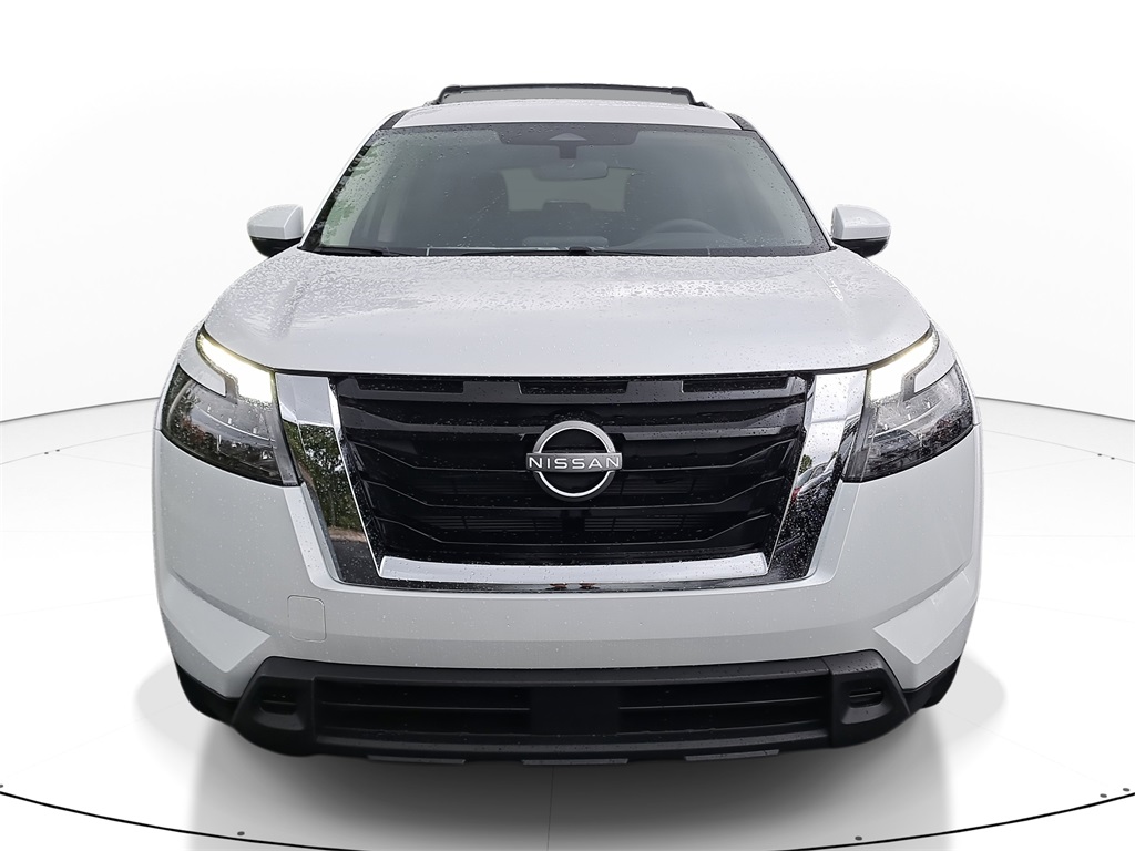 2025 Nissan Pathfinder SV photo 3