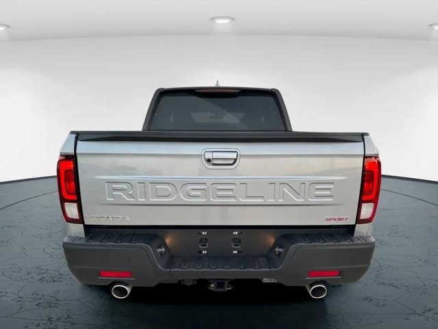 2025 Honda Ridgeline Sport photo 5