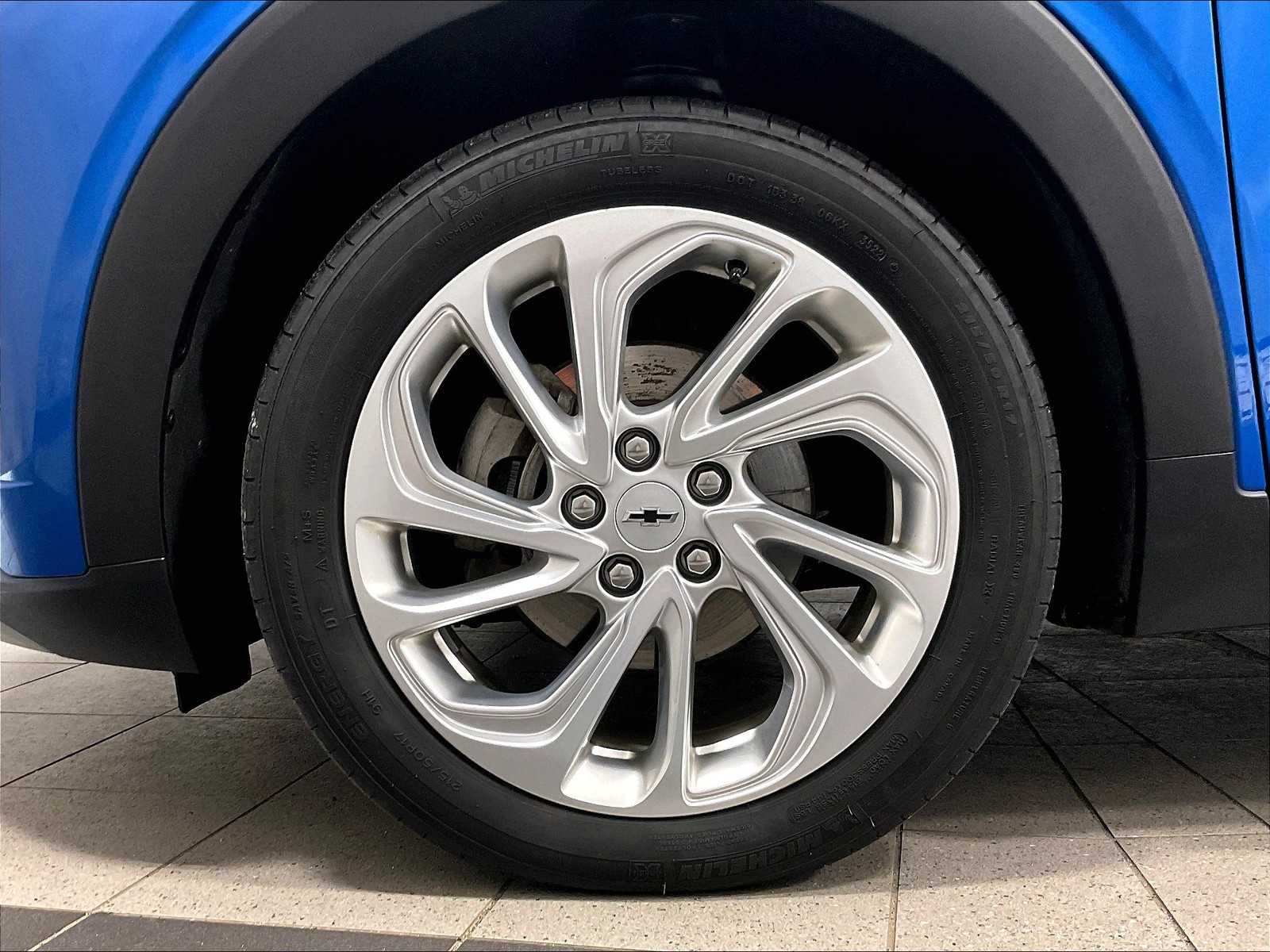 2023 Chevrolet Bolt EUV photo 7