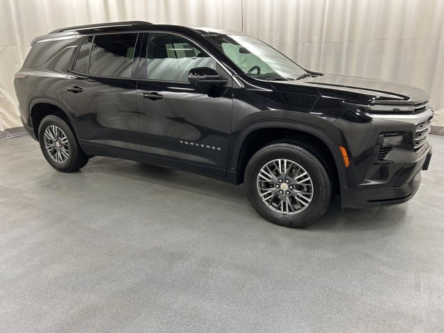 2024 Chevrolet Traverse 2LT's photo