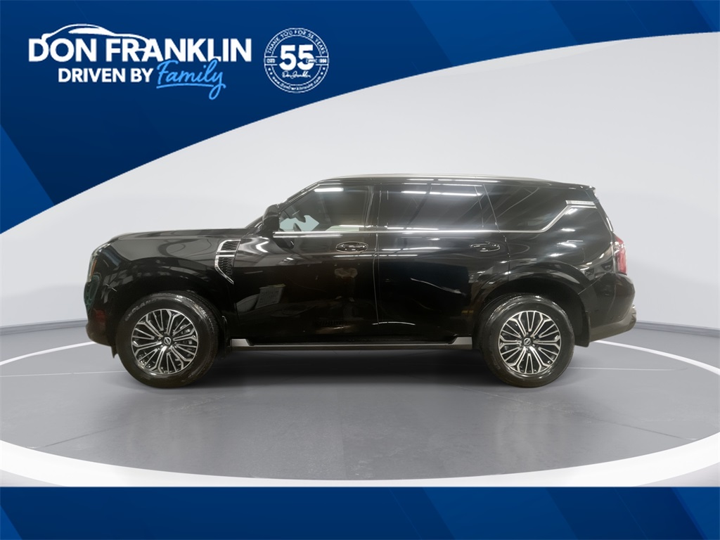 2026 Nissan Armada SL's photo