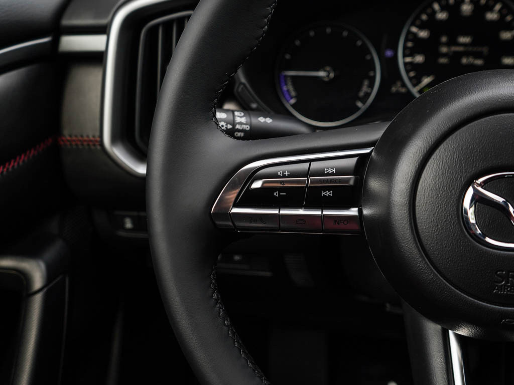 2025 Mazda CX-50 Premium photo 18