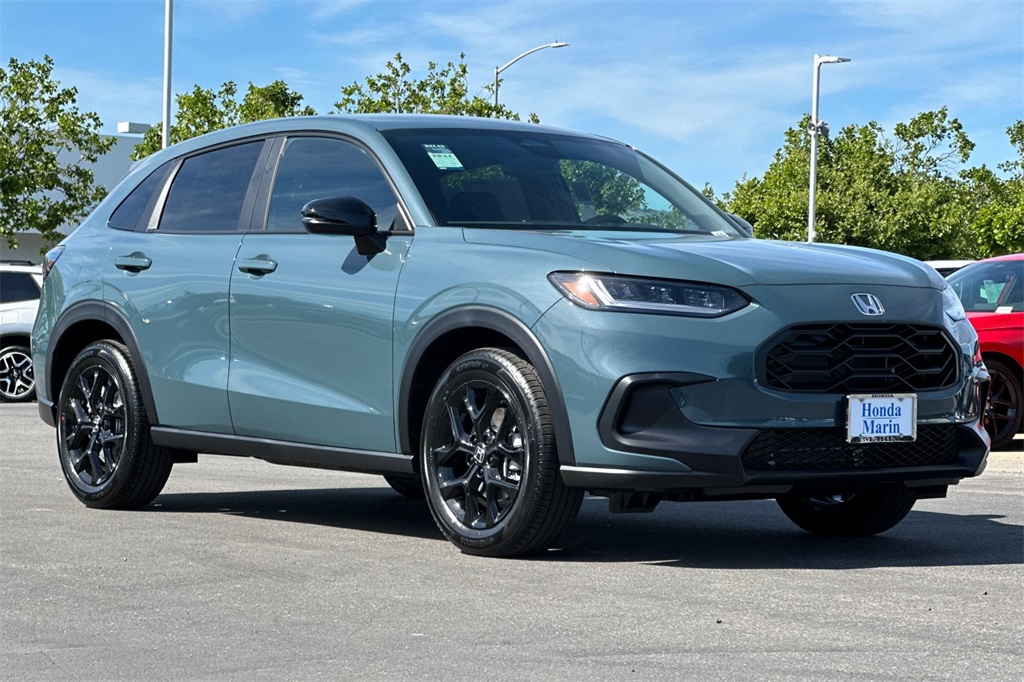 2025 Honda HR-V Sport photo 2