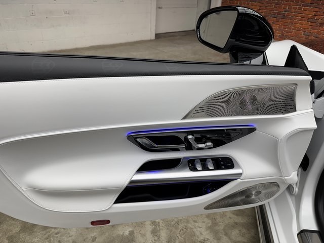 2026 Mercedes Benz SL photo 11