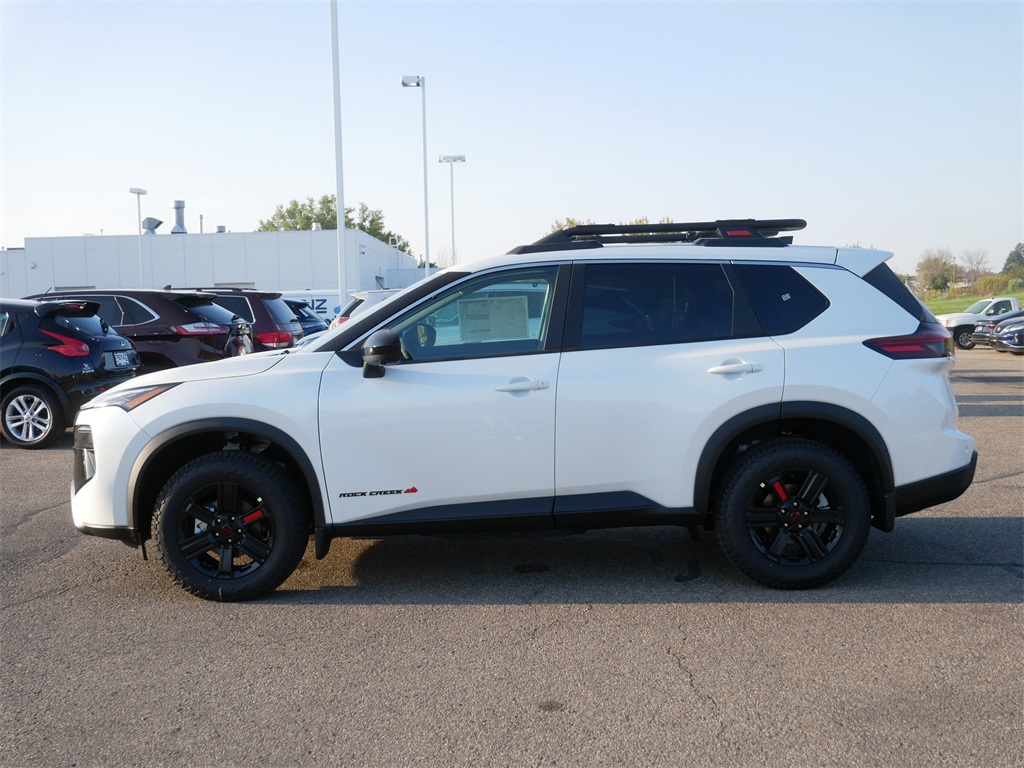 2026 Nissan Rogue AWD photo 3