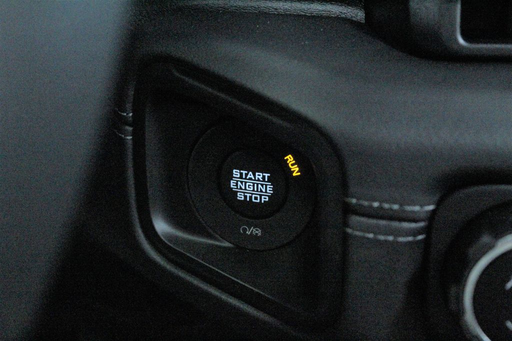 2024 Jeep Wrangler Rubicon 392 photo 13
