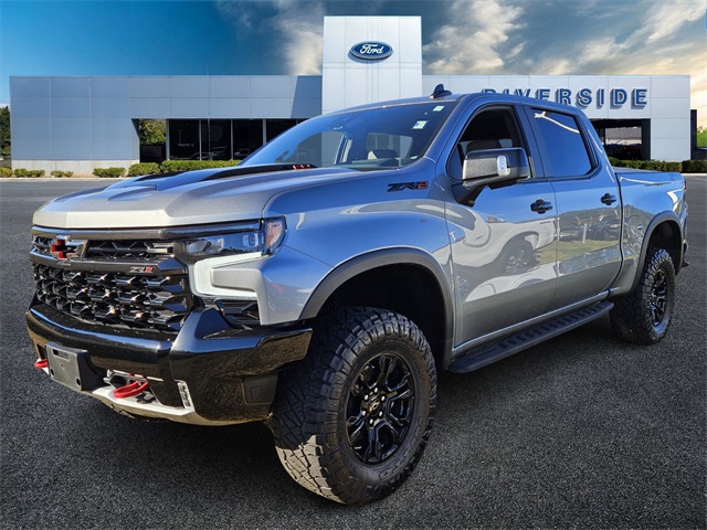 2023 Chevrolet Silverado 1500 ZR2 photo 3