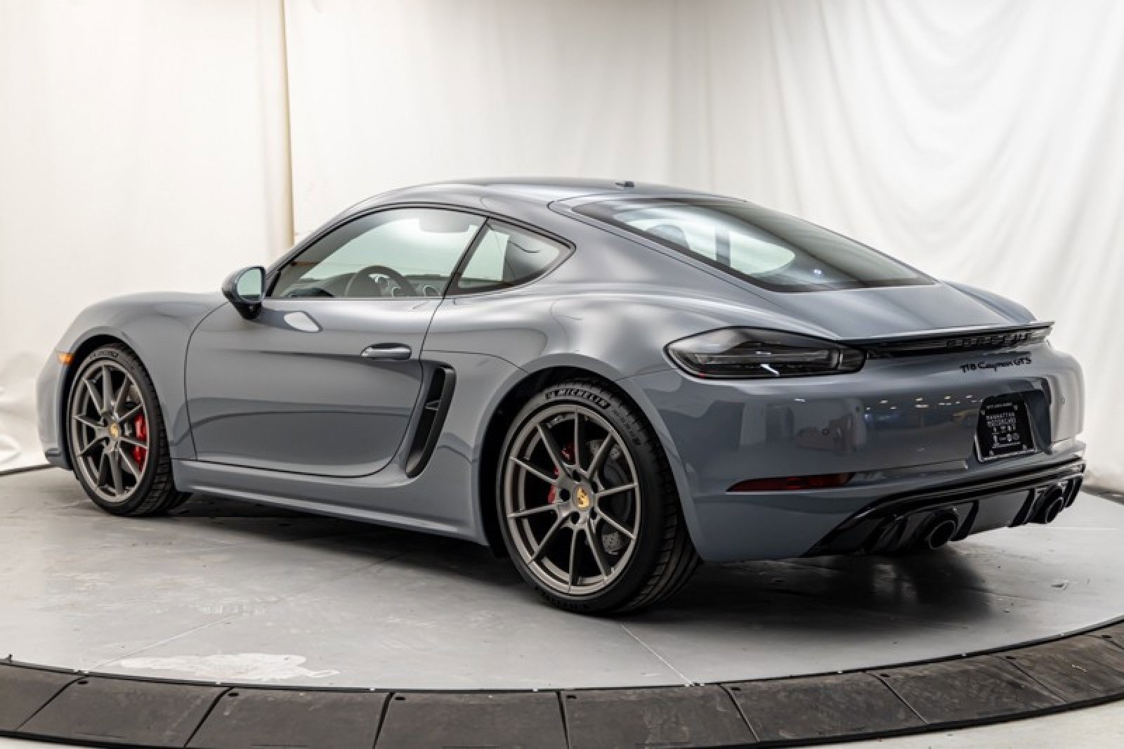 かーみん(2) Used 2024 Porsche 718 Cayman For Sale at Porsche Fort Myers
