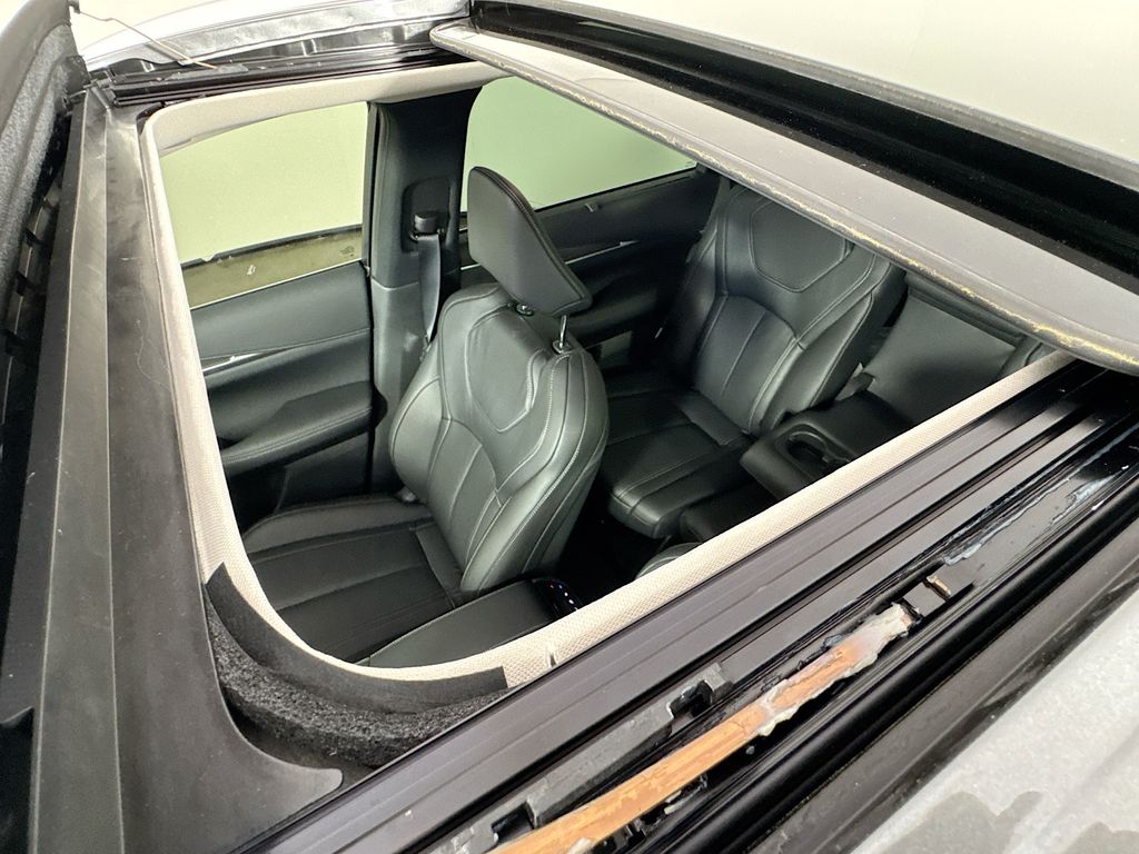 2025 Infiniti QX60 Luxe photo 24
