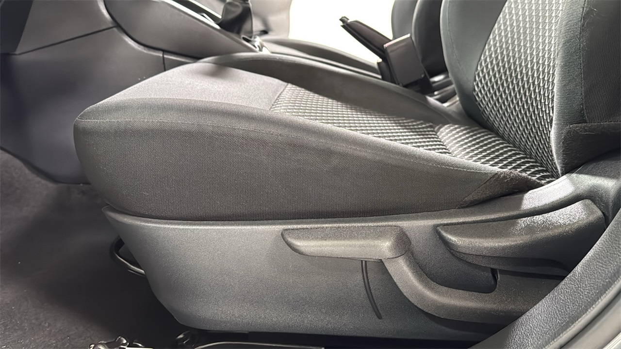 2021 Nissan Versa 1.6 S photo 14