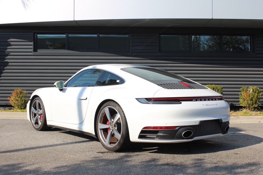 2020 Porsche 911 4S Coupe photo 3