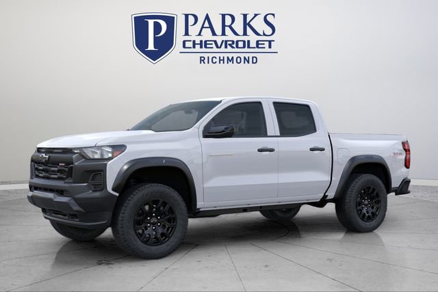 2025 Chevrolet Colorado Trail Boss photo 2