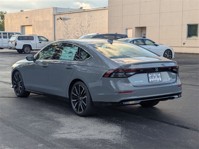2025 Honda Accord Hybrid Touring photo 8