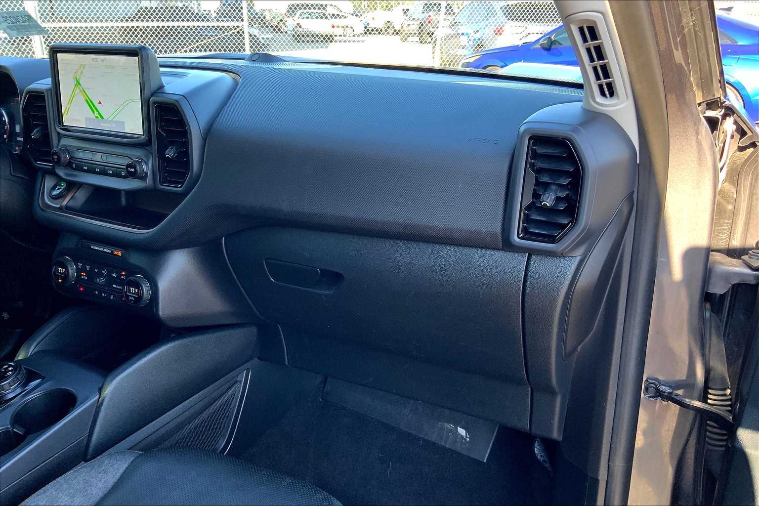 2021 Ford Bronco Sport Outer Banks photo 16
