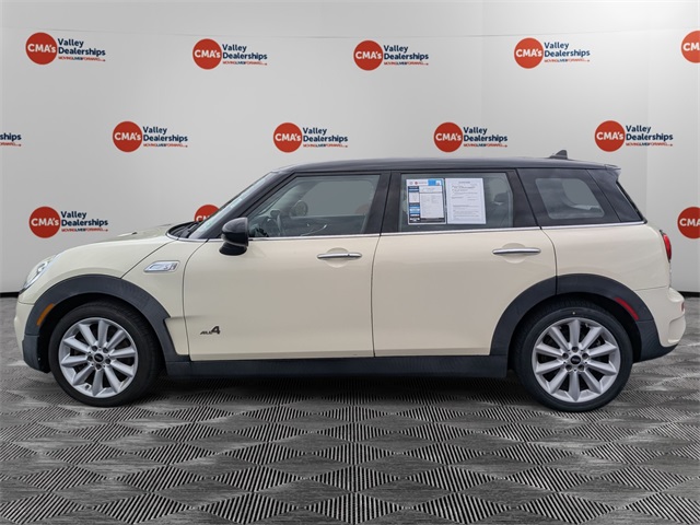 2019 Mini Cooper Base S ALL4 photo 4