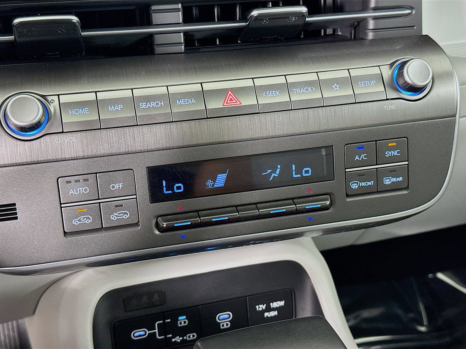 2024 Hyundai Kona SEL photo 15