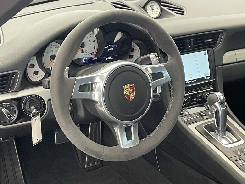 2015 Porsche 911 GT3 photo 4
