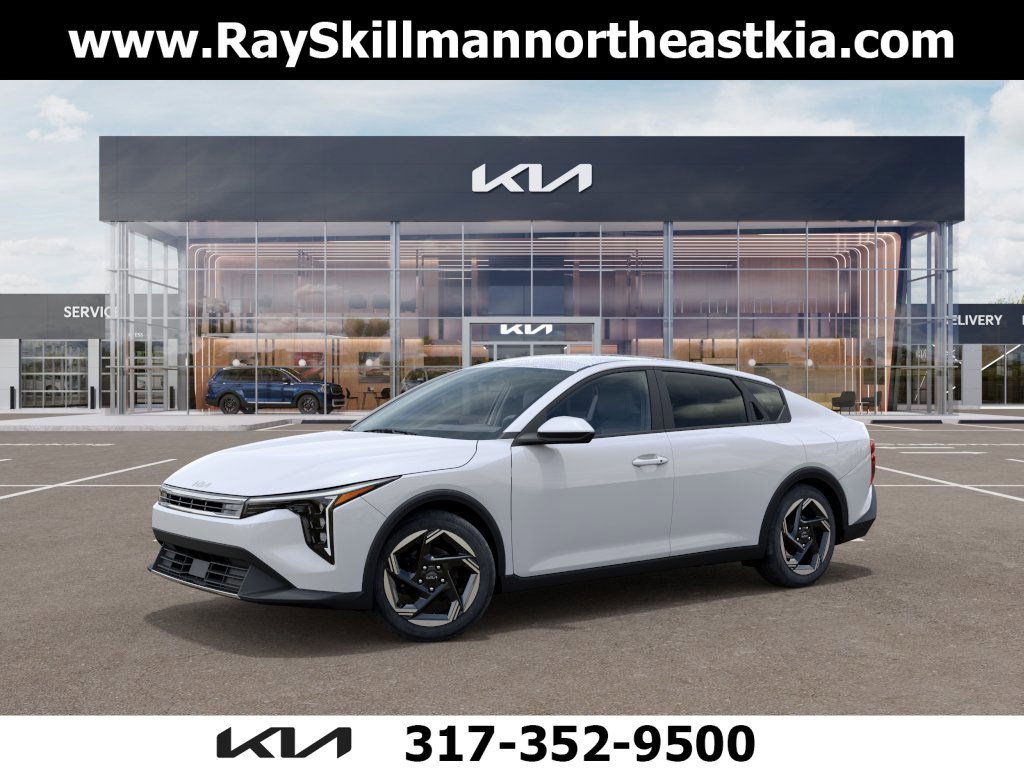 2025 Kia K4 EX photo 3