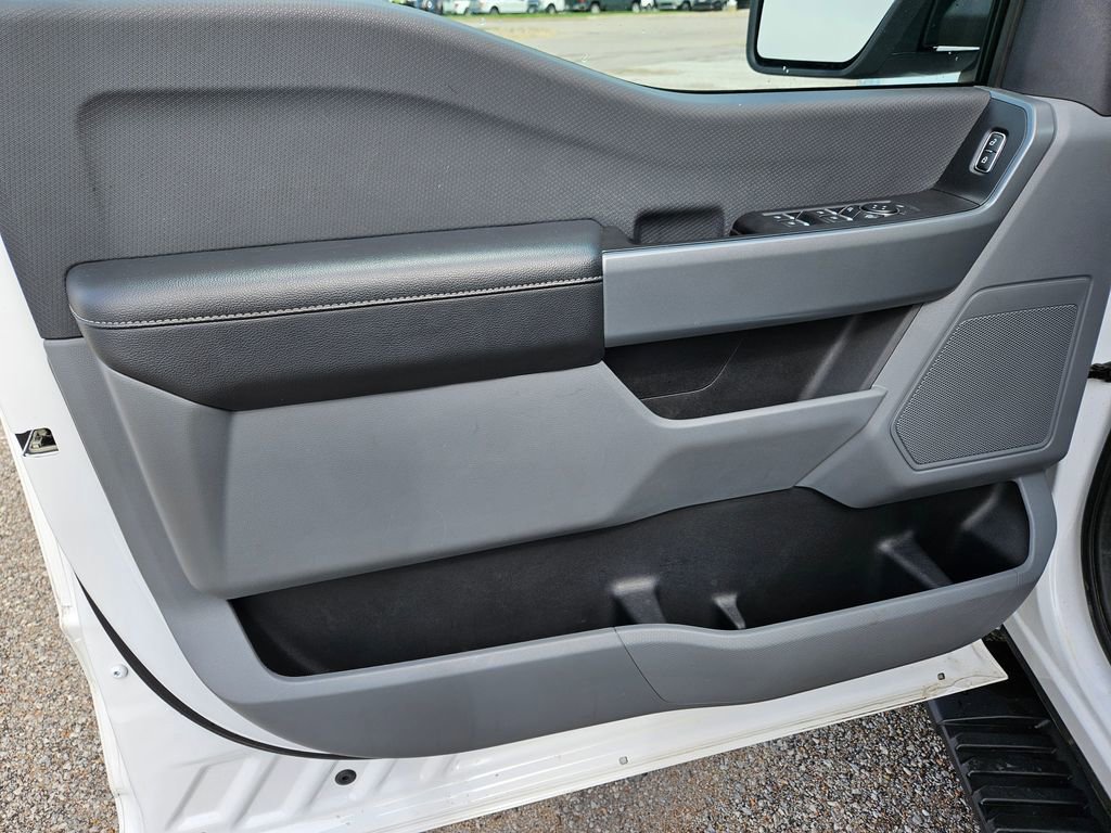 2023 Ford F-150 XLT photo 19