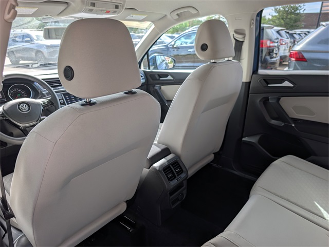 2020 Volkswagen Tiguan S photo 12
