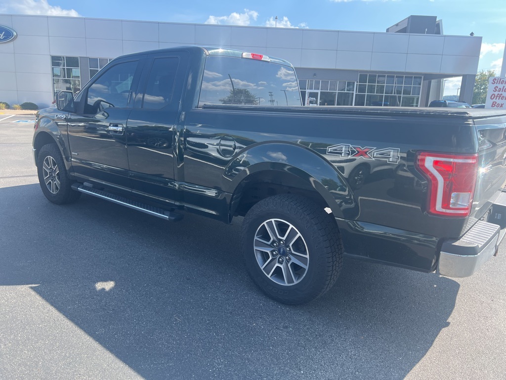 2015 Ford F-150 XLT photo 11