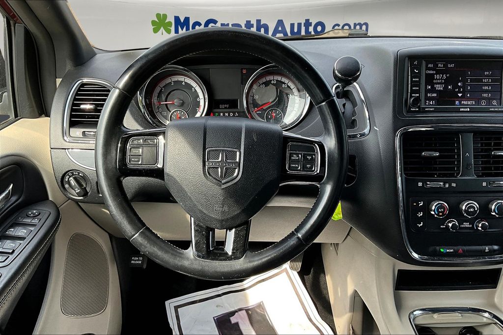 2019 Dodge Grand Caravan SXT photo 8
