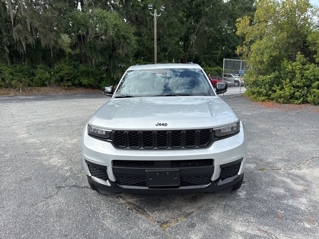 2024 Jeep Grand Cherokee Altitude photo 5