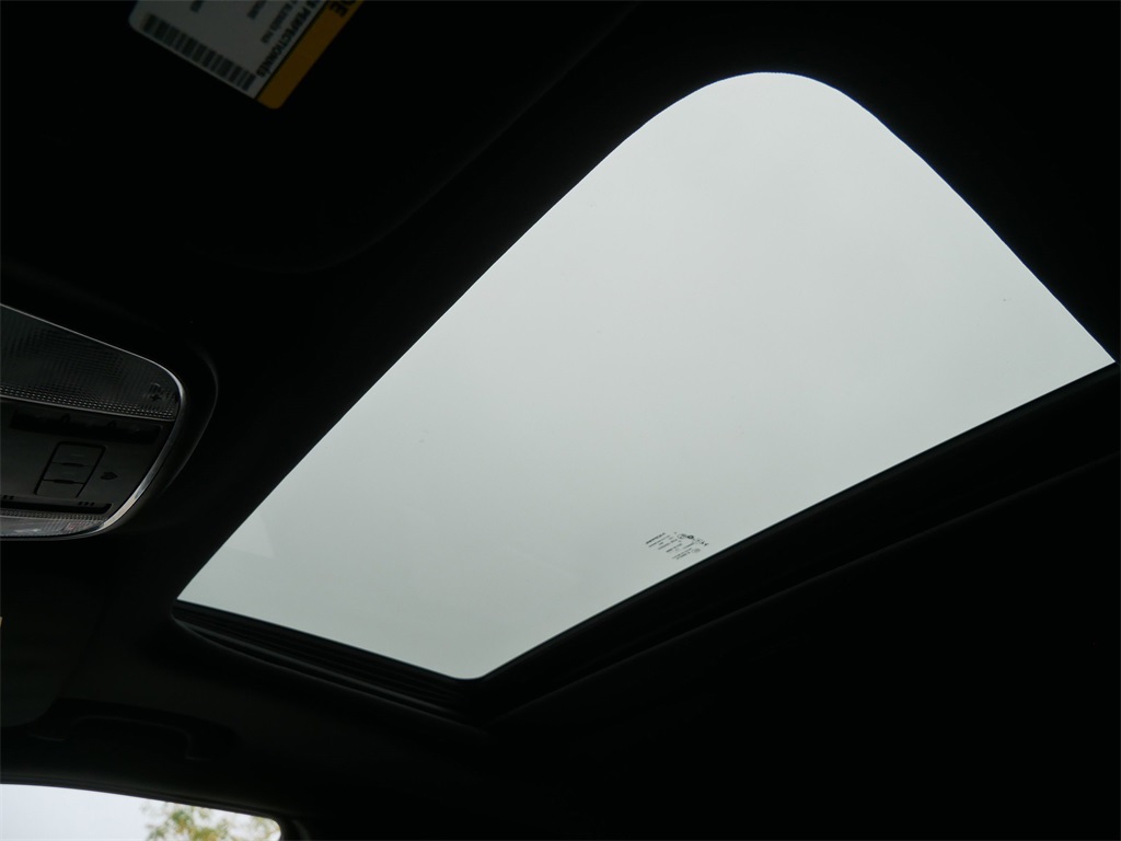 2015 Jeep Grand Cherokee Altitude photo 29