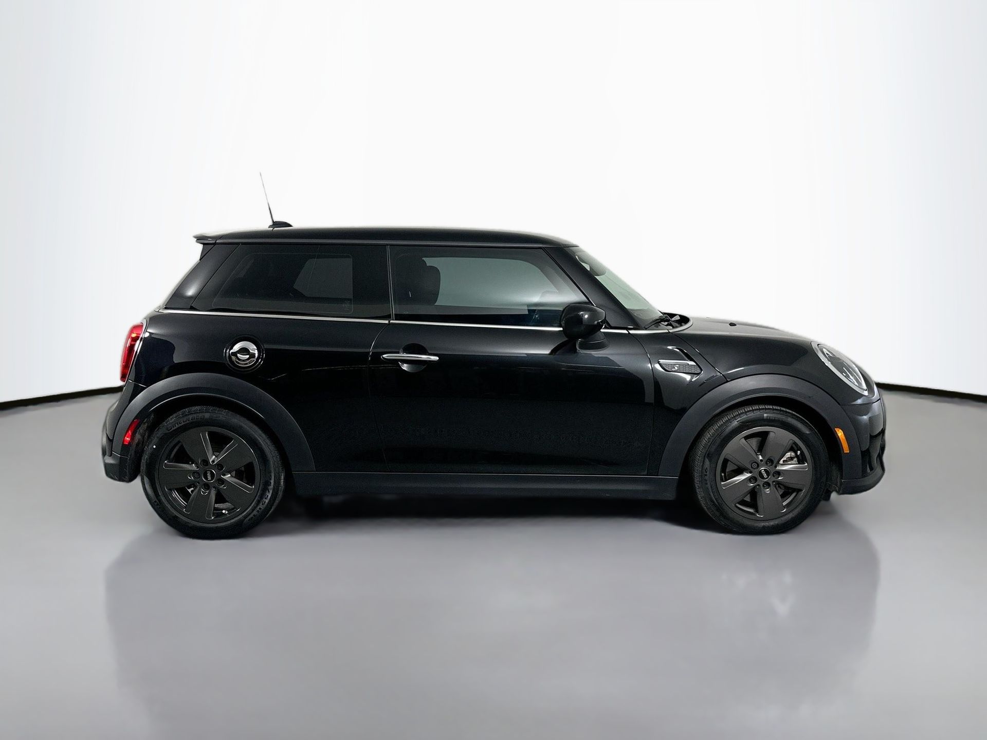 2024 Mini Cooper Hardtop S photo 4