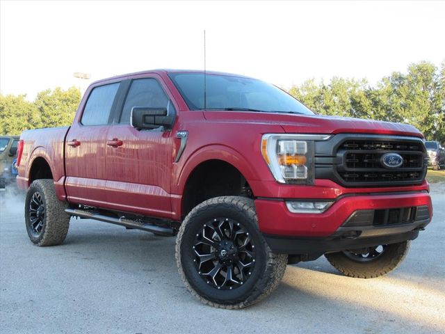 2021 Ford F-150 XLT's photo