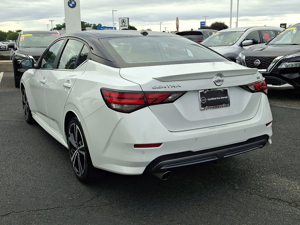 2023 Nissan Sentra SR photo 4