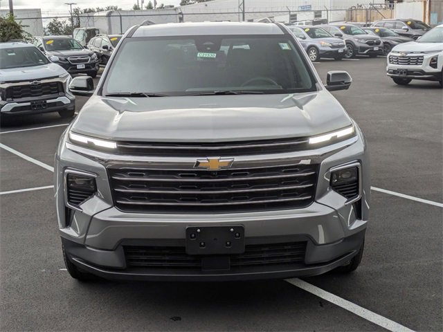 2026 Chevrolet Traverse photo 8