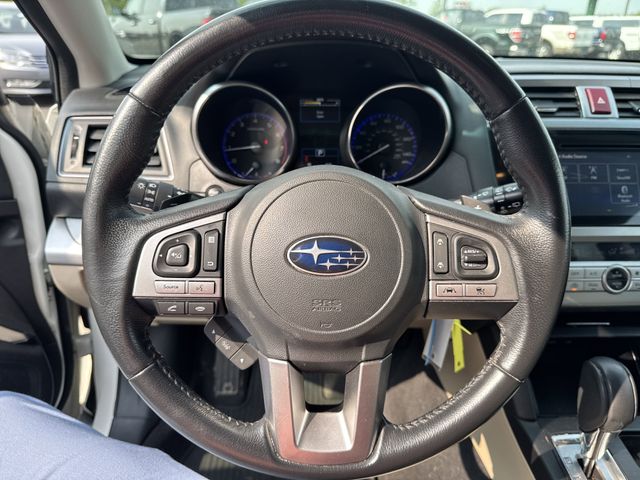 2017 Subaru Outback 2.5i Premium photo 15