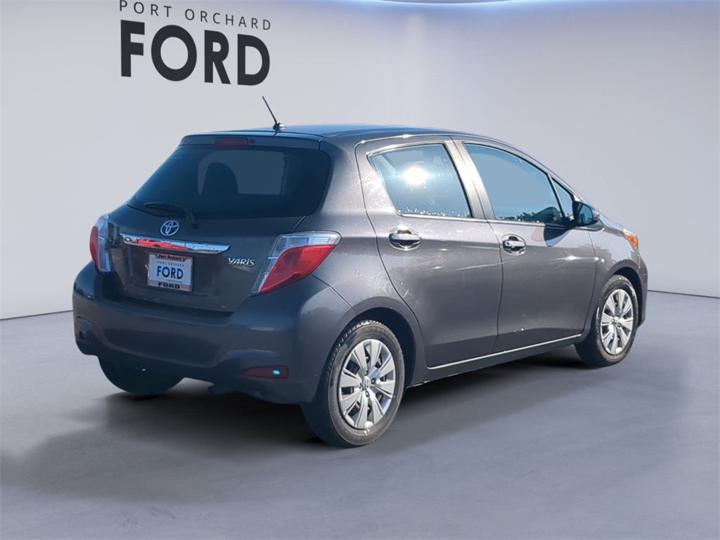2014 Toyota Yaris L photo 5