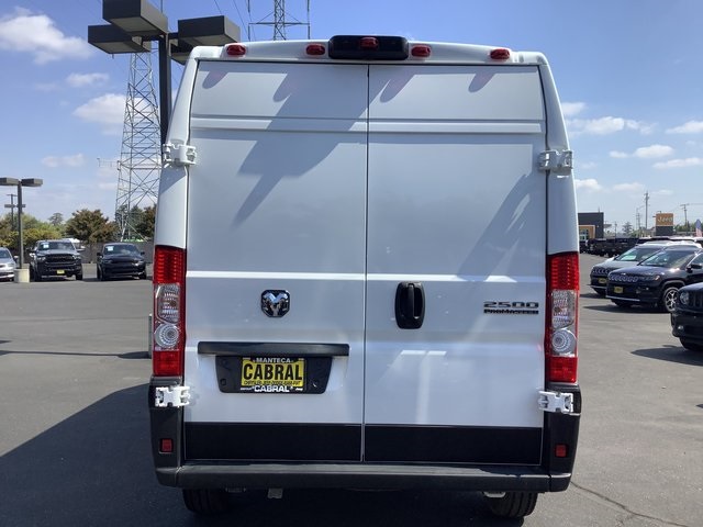2025 Ram ProMaster 2500 photo 16