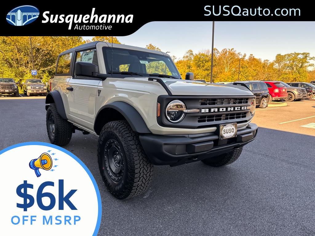 2025 Ford Bronco 2-Door Base's photo