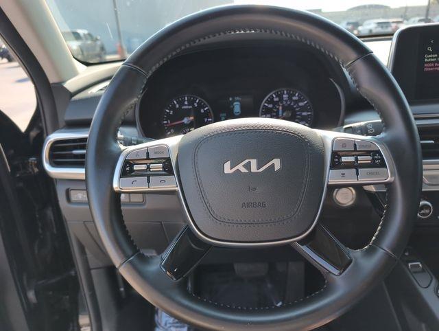 2022 Kia Telluride S photo 20