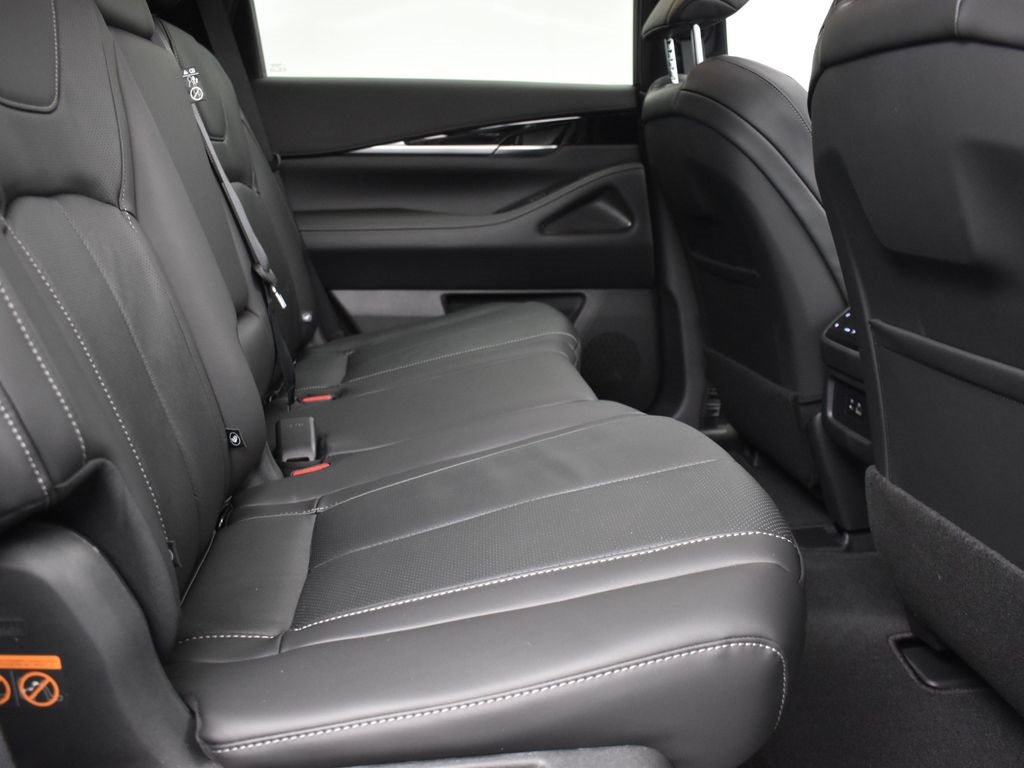 2025 Infiniti QX60 Pure photo 20