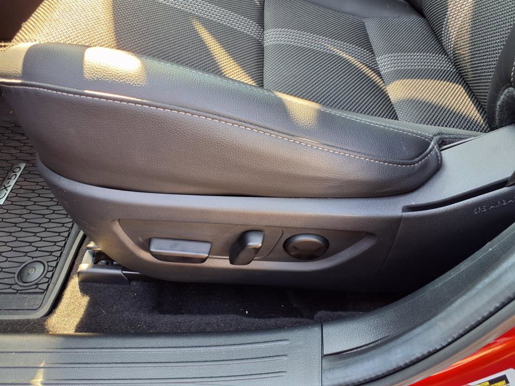 2024 Mazda CX-50 2.5 S Preferred photo 12