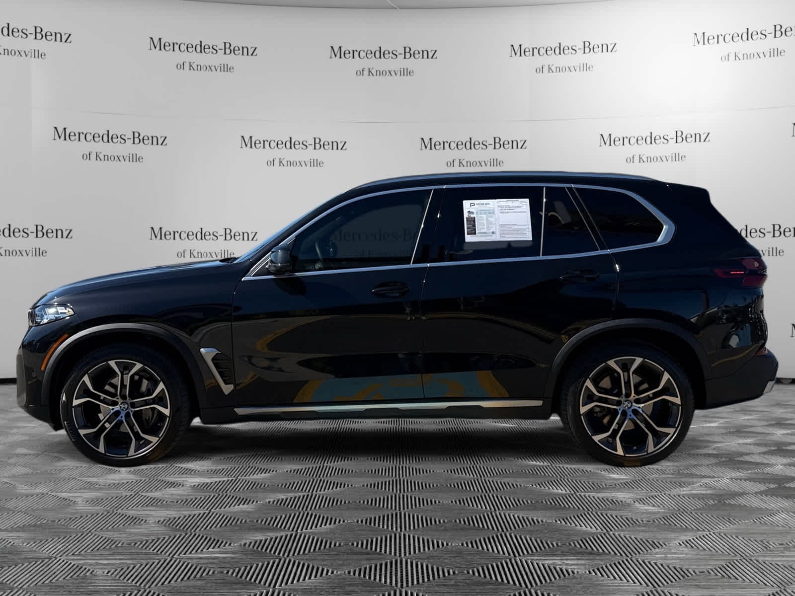 2025 Bmw X5 xDrive40i photo 2