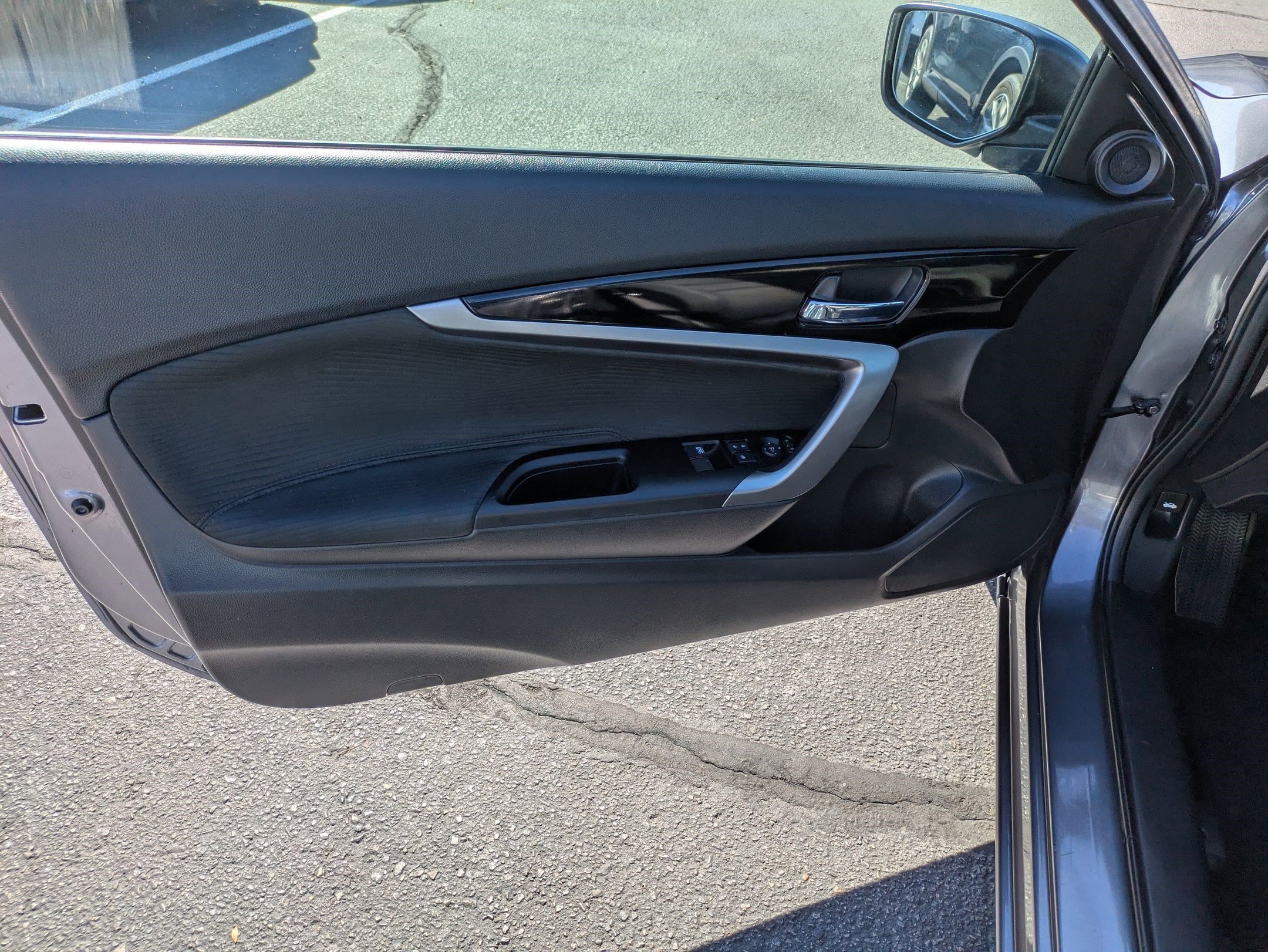 2016 Honda Accord photo 11