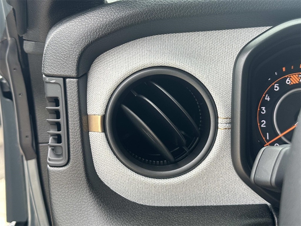 2025 Jeep Wrangler Sport S photo 25
