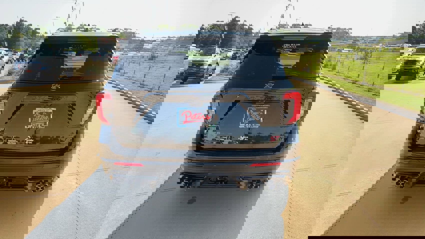 2020 Ford Explorer ST photo 8