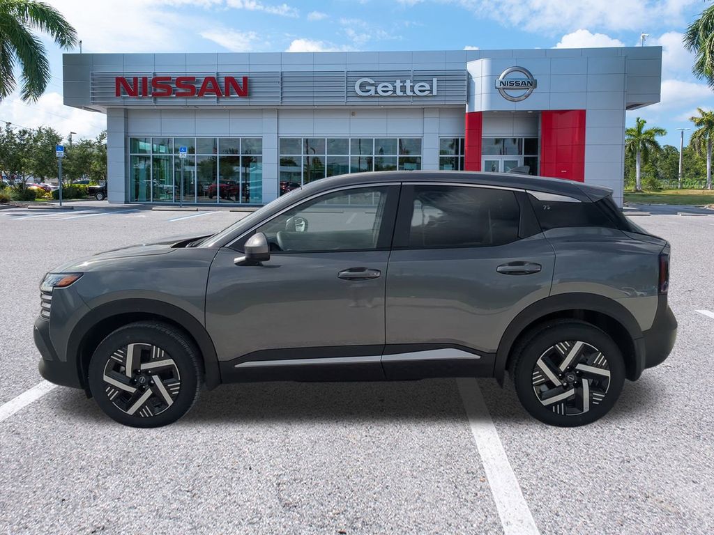 2025 Nissan Kicks SV photo 6