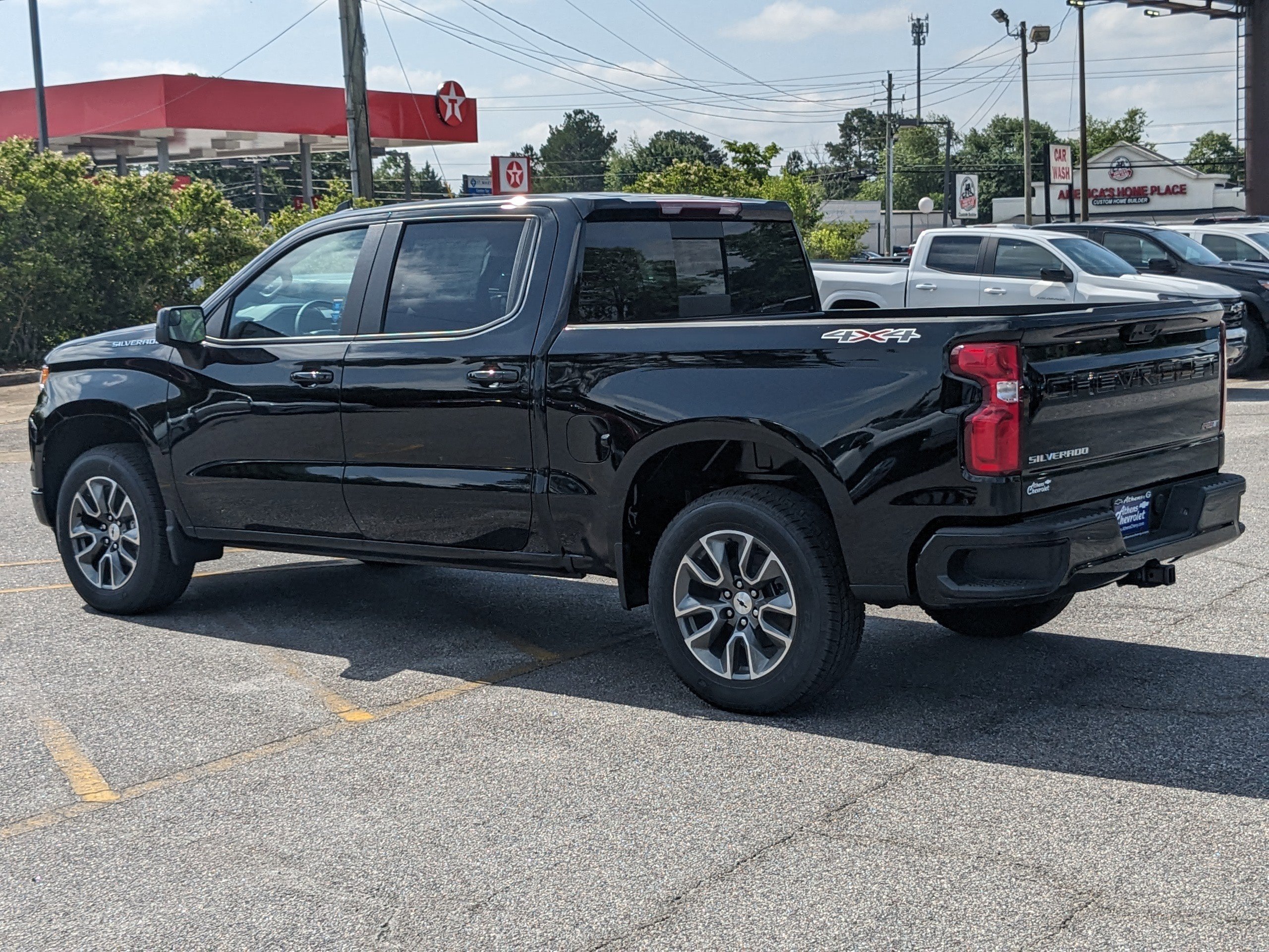2025 Chevrolet Silverado 1500 RST photo 6