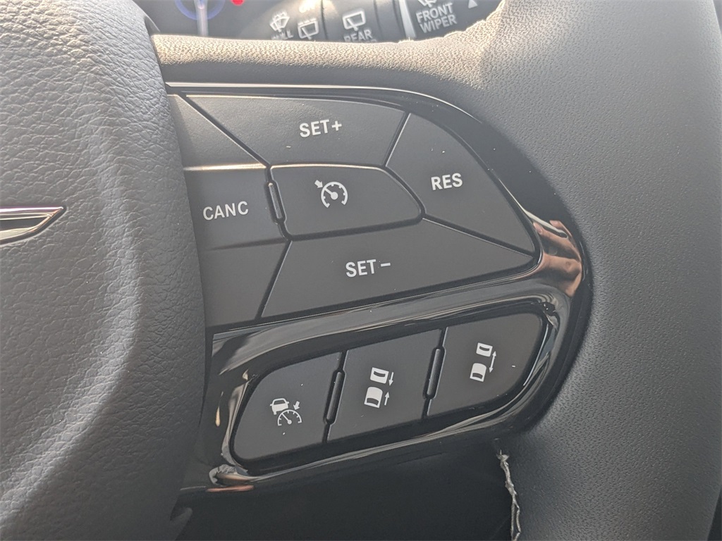 2026 Chrysler Pacifica Limited photo 22