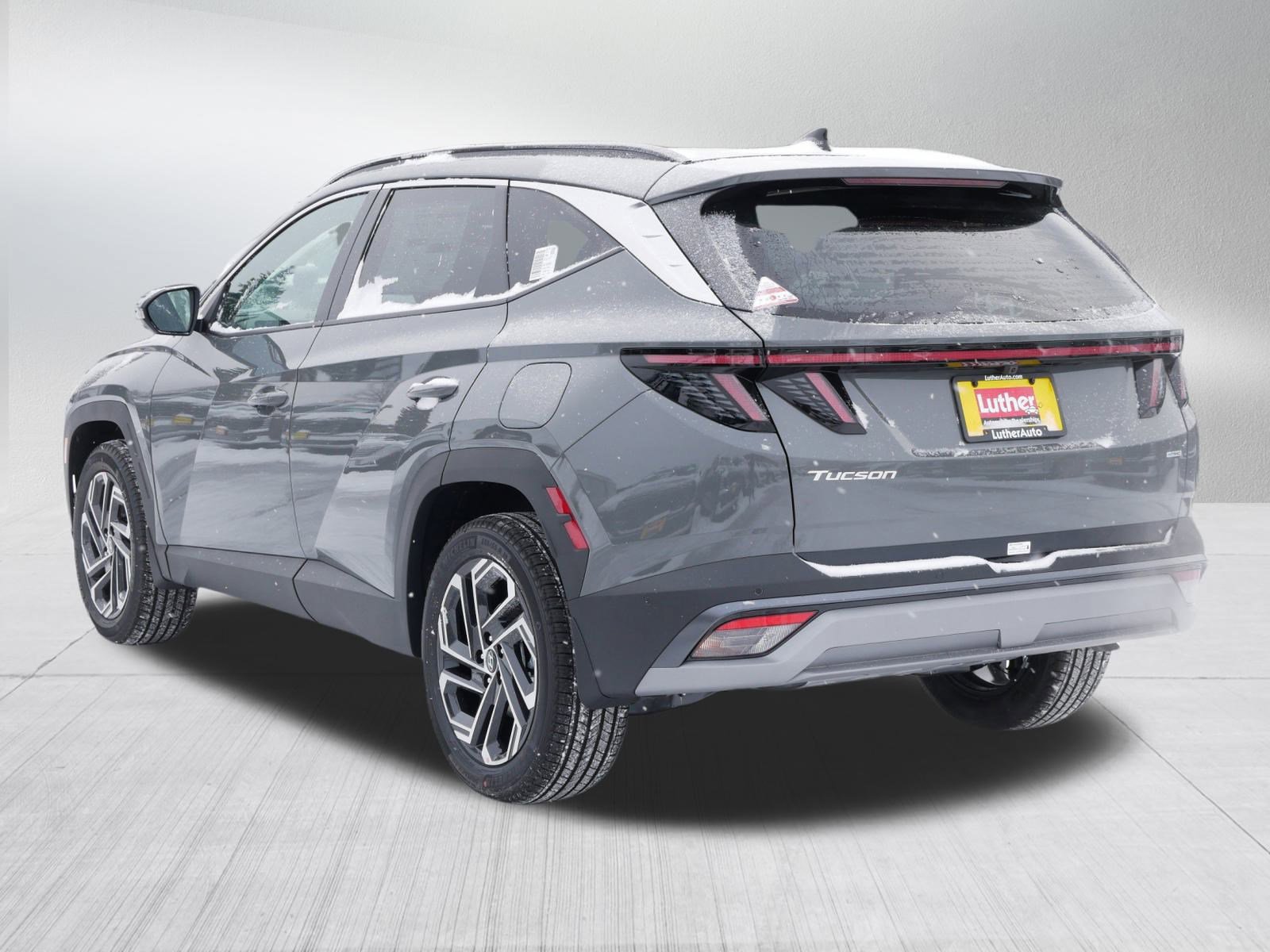 2026 Hyundai Tucson Limited photo 2