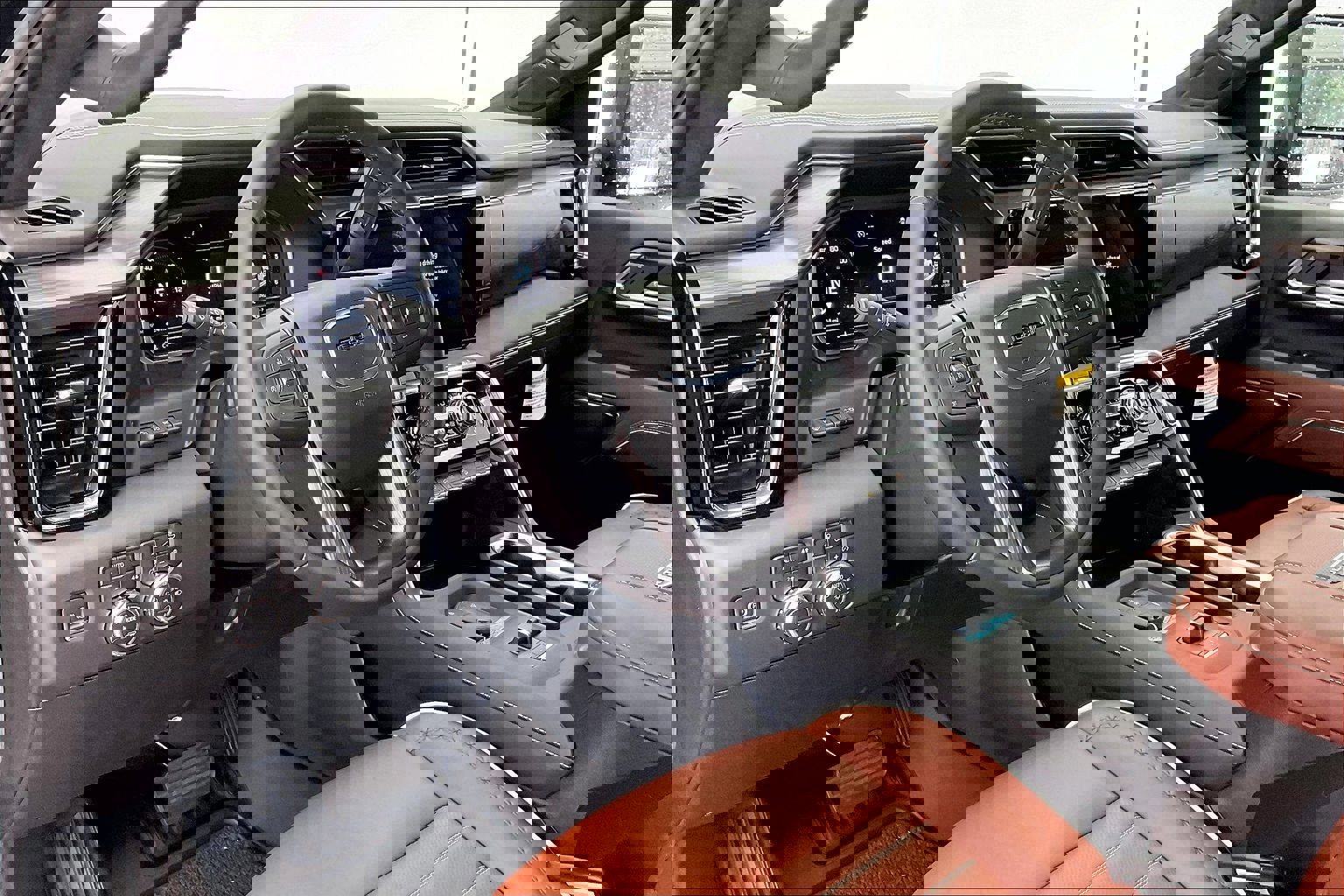 2025 Gmc Sierra 2500 HD Denali Ultimate photo 3