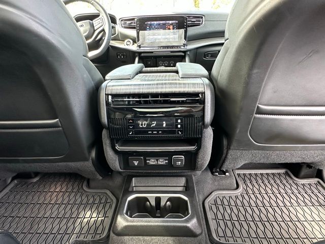 2024 Jeep Wagoneer Series III photo 33