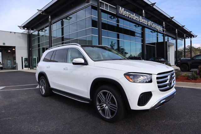 2025 Mercedes-Benz GLS Base's photo